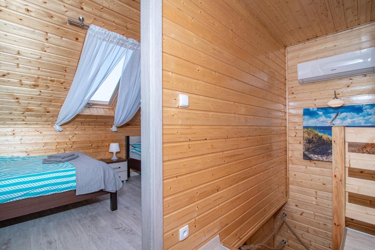 Domki Jelonek - Caloroczne, Ogrzewane, Klimatyzowane Wladyslawowo Bagian luar foto